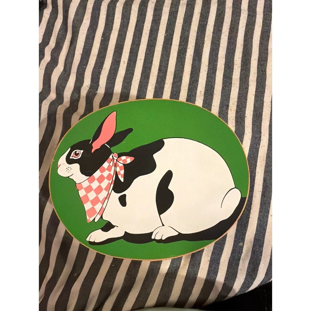 Unbranded whimsical set